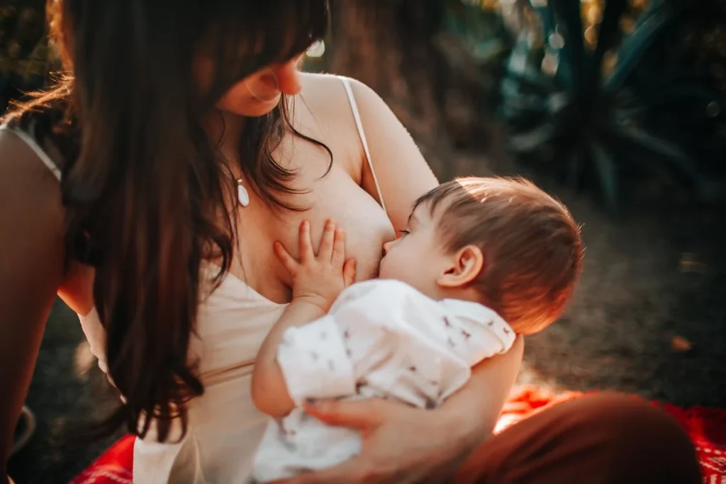 Mother Knows Breast: 10 Expert-Approved Breastfeeding Tips Every New Mom Needs